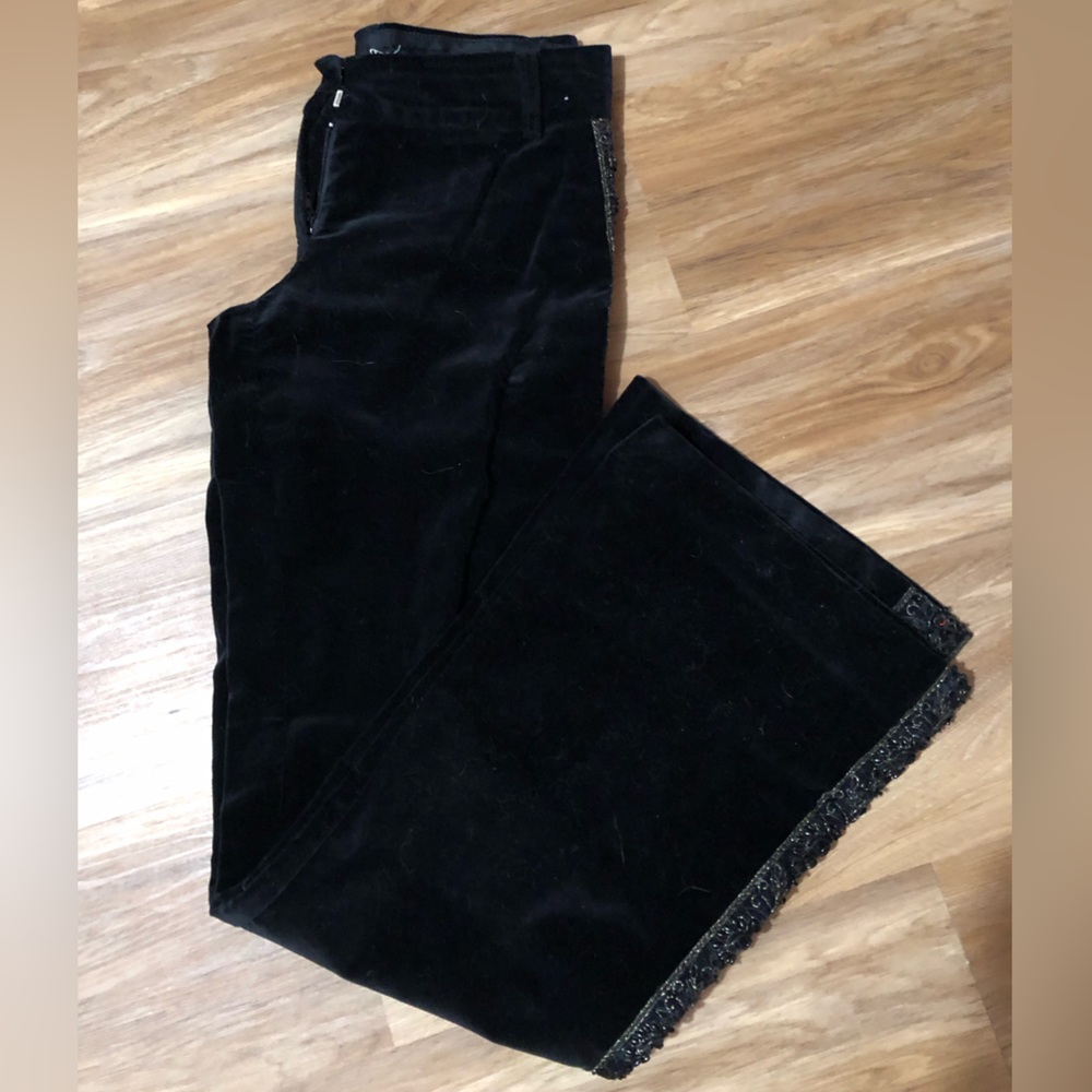 Women’s vintage black velvet pants